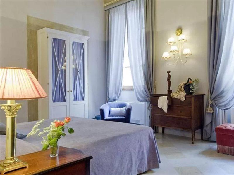 피렌체 레지덴자 카스티글리오니 B&B 외부 사진